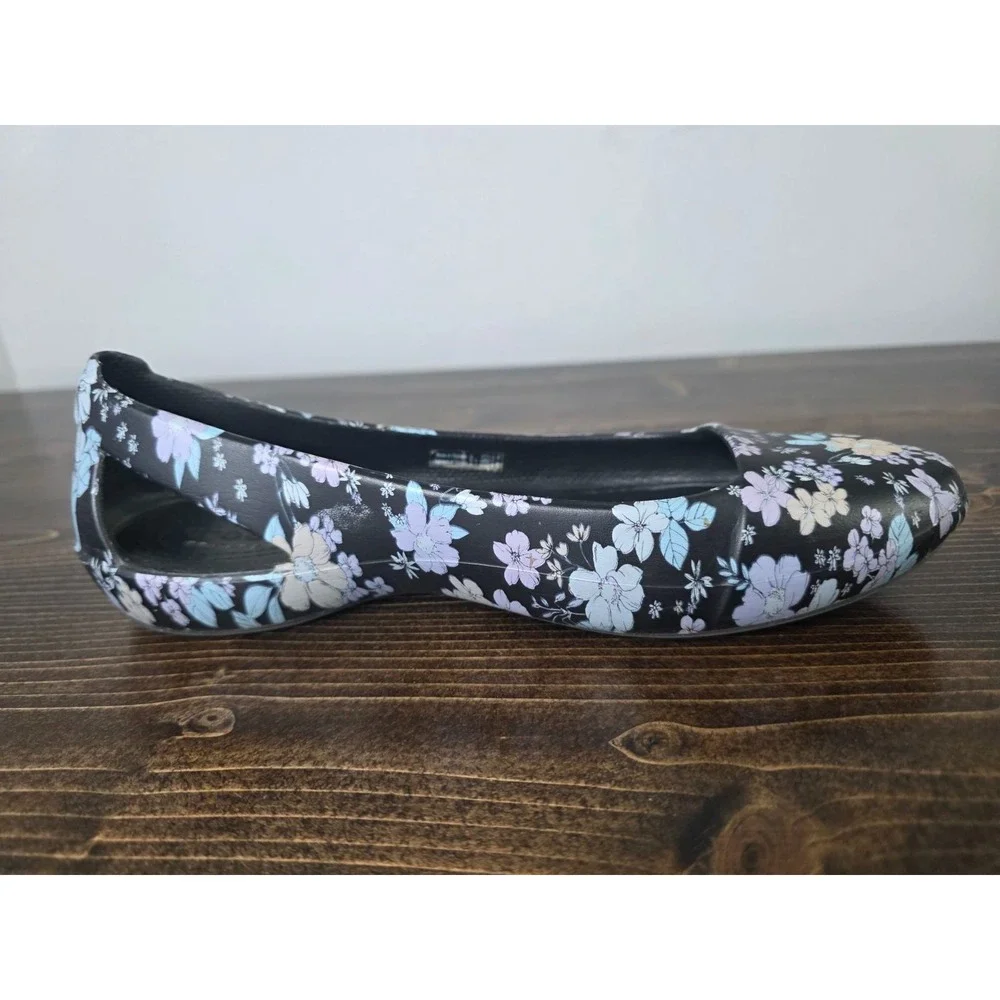 Crocs Women's Shoes Size 7 Floral Black Purple Slingback Slip On Flat‎ Ballet